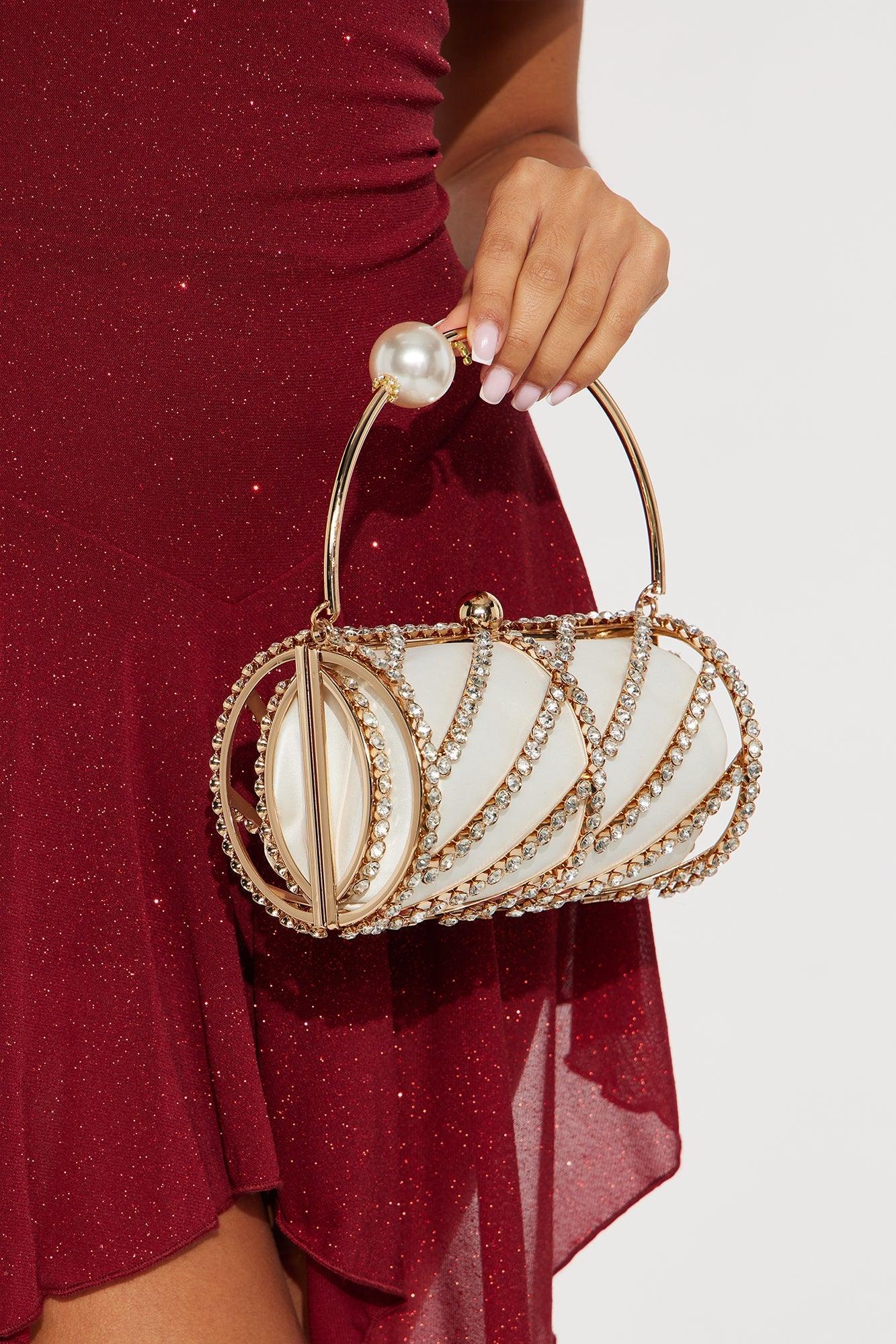 https://cdn.shopify.com/s/files/1/0293/9277/files/12-26-24_S1_51_ZDJYZOE070902_Gold_AZ_SS_13-52-52_6351_PXF.jpg?v=1735599873