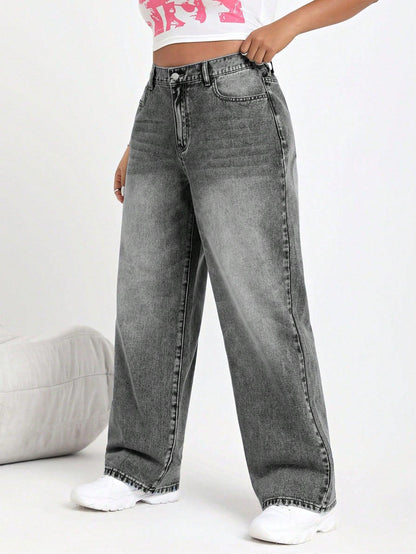 SHEIN EZwear Plus Size Washed Faded Simple Everyday Denim Jeans, For Thanksgiving