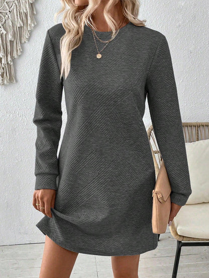 Casual Solid Color Round Neck Long Sleeve Dress