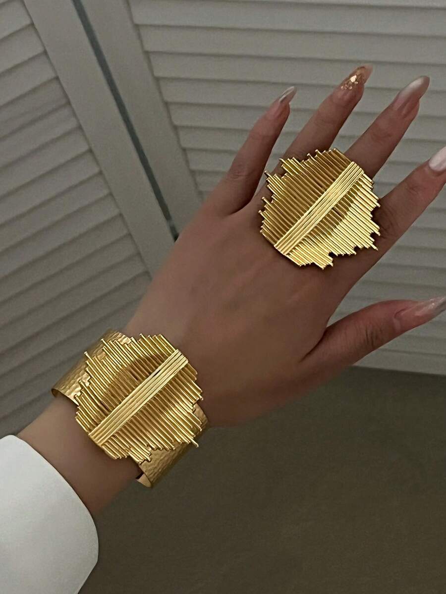 https://img.ltwebstatic.com/v4/j/spmp/2025/09/02/2b/175680044967795ba49980cc917dc0fef76f870be4_thumbnail_900x.webp