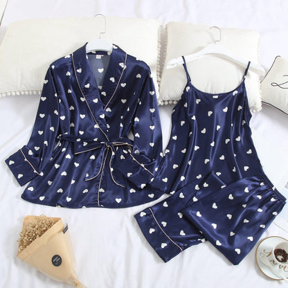 Three-piece long sleeve pajamas