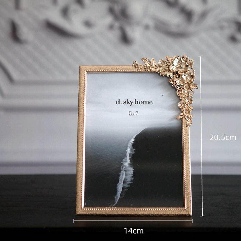 Modern Light Luxury Alloy Home Textile Home Decoration Art Photo Frame