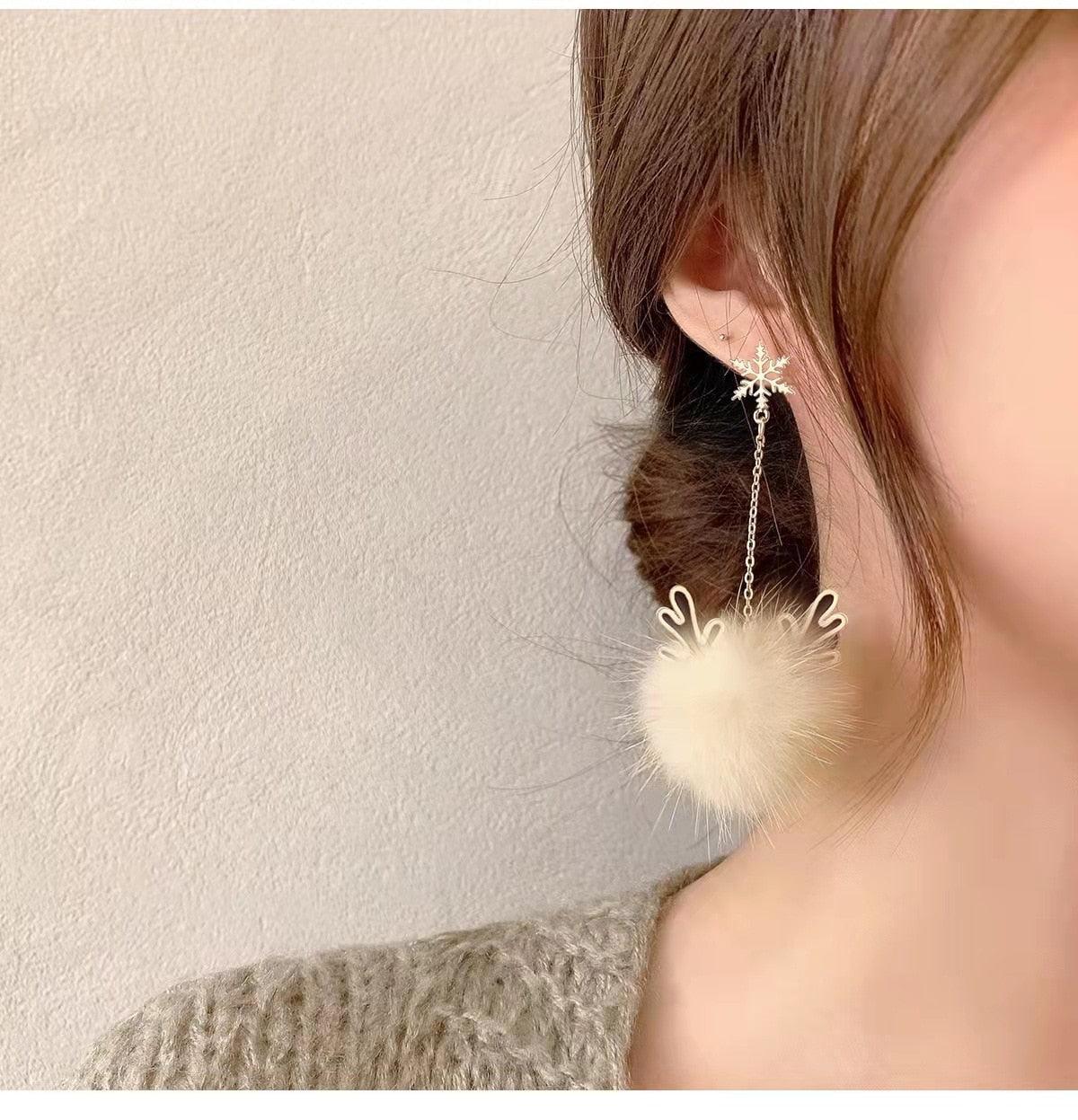 Snowflake Antler Hair Ball Earrings - HEPSIBAH SHOP